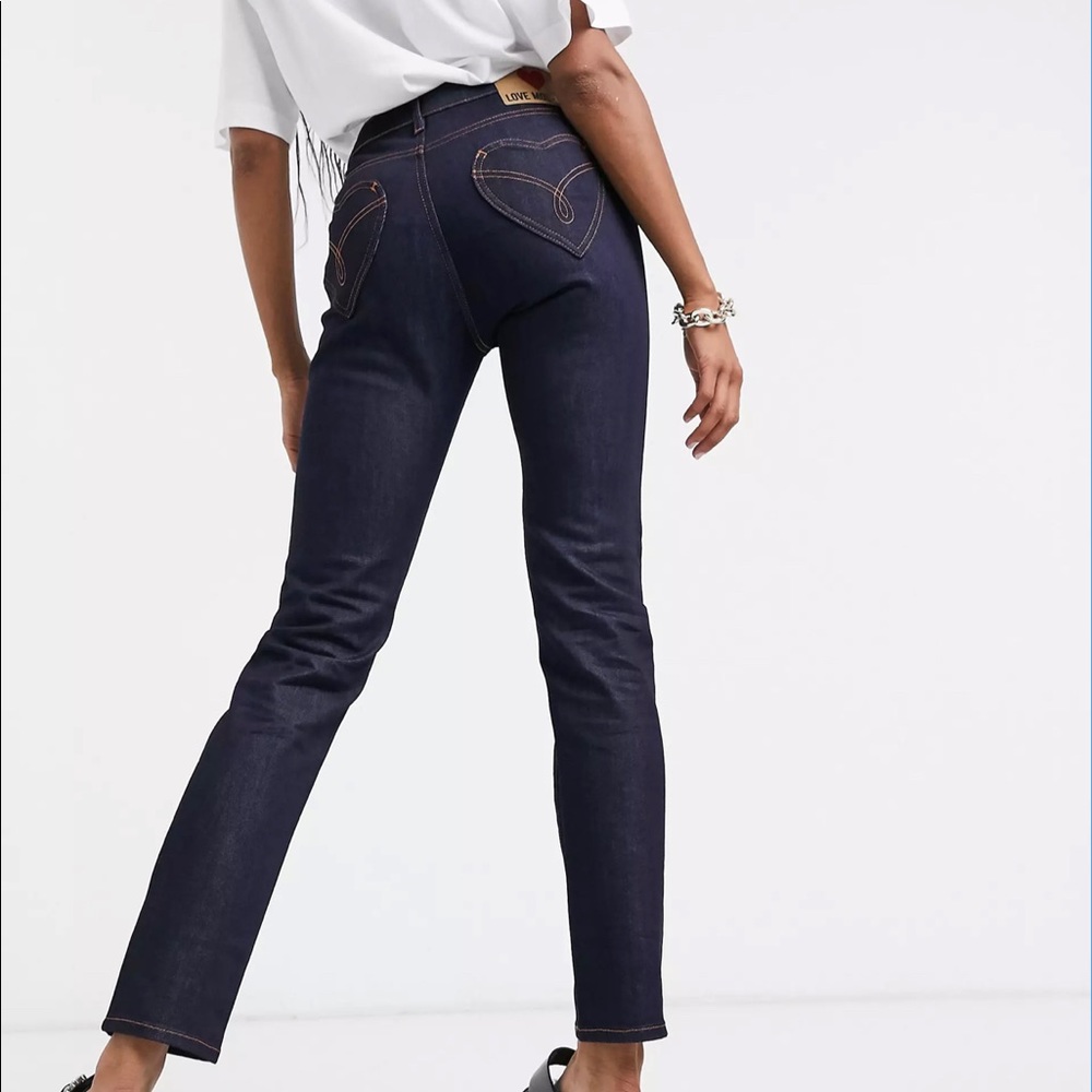 LOVE MOSCHINO HEART POCKET SKINNY JEANS IN DARK BLUE (W27)